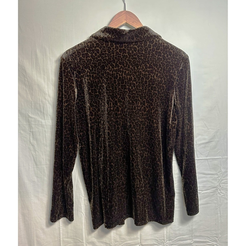 Kathie Lee Women's Long Sleeve Velvet Leopard Print Button Up Shirt Top‎ M - Picture 2 of 2